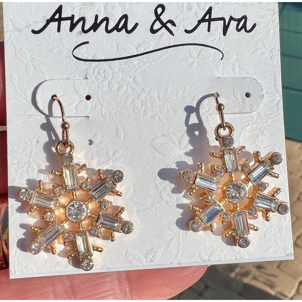 💗💗SNOWFLAKE EARRINGS WITH RHINSTONES💗💗
